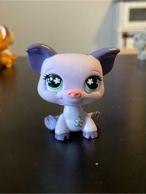 Littlest Pet Shop Lavender Pig #550